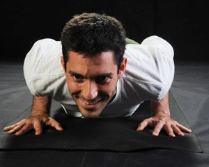 ¿Qué es Ashtanga Yoga? (¿estarás practicando Chaturanga Yoga?)