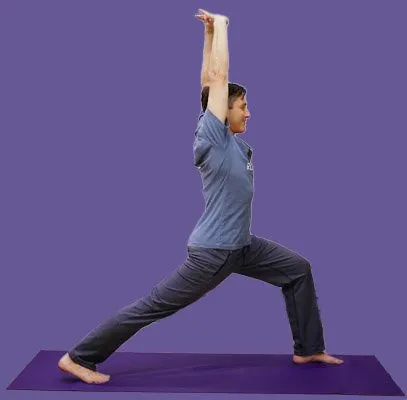 Virabhadrasana 1 (Guerrero 1)