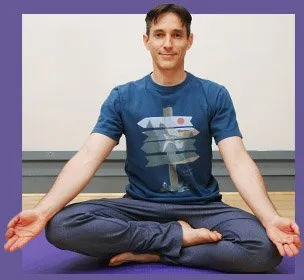 Padmasana / Ardha Padmasana (Loto o Medio loto)