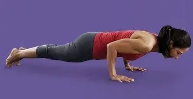 Chaturanga Dandasana (Plancha o Lagartija)