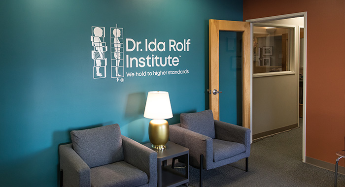 Si quieres cambiar la forma de tu cuerpo… has oído del Rolfing?